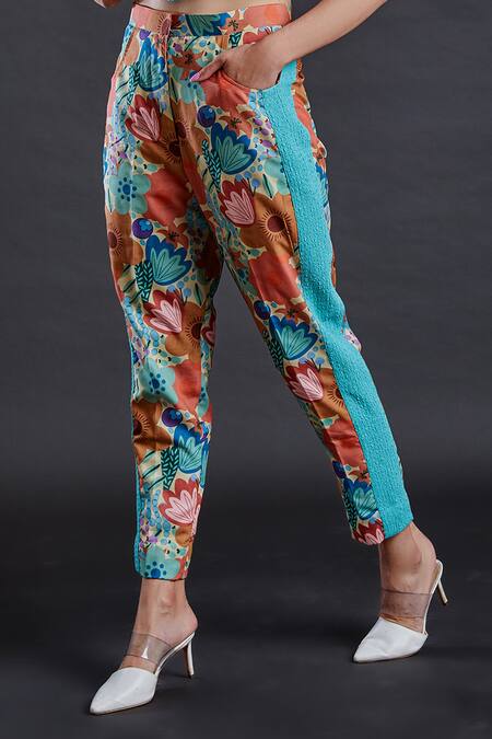 Shop_Fuga_Green Cotton Embroidery Coral Reef Cropped Blazer And Straight Pant Set_Online_at_Aza_Fashions