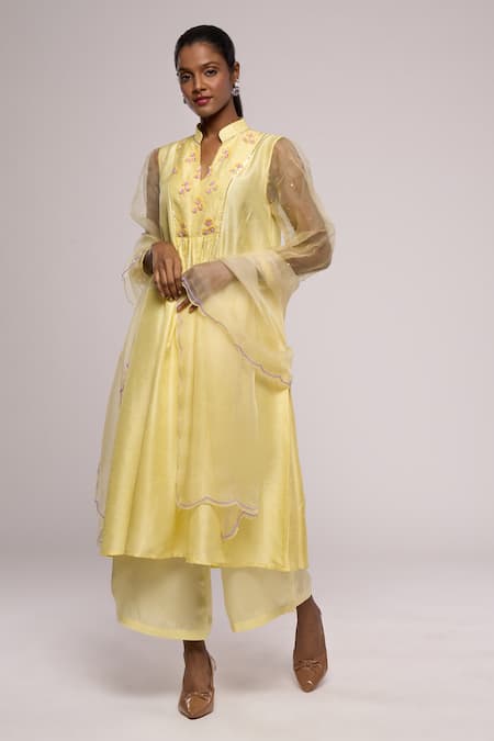 Shop Mayu Kothari Yellow Silk, Organza Embroidery Bandeau Neck Yoke Floral Kurta Palazzo Set Online at Aza Fashions Shop_Mayu Kothari_Yellow Silk, Organza Embroidery Bandeau Neck Yoke Floral Kurta Palazzo Set_Online_at_Aza_Fashions