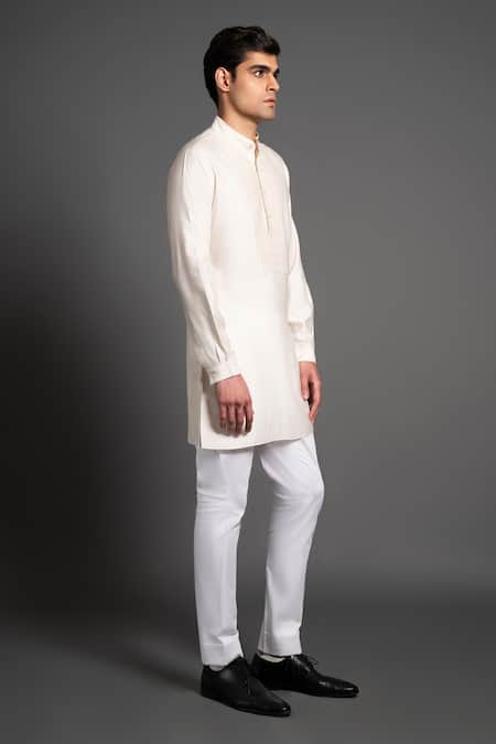 Raghavendra Rathore Jodhpur Off White Silk Embroidery Kurta Online at Aza Fashions Raghavendra Rathore Jodhpur_Off White Silk Embroidery Kurta _Online_at_Aza_Fashions