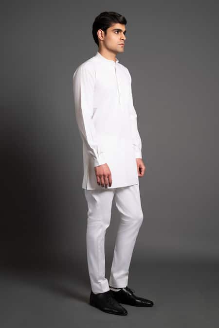 Buy Raghavendra Rathore Jodhpur White Cotton Short Kurta Online at Aza Fashions Buy_Raghavendra Rathore Jodhpur_White Cotton Short Kurta _Online_at_Aza_Fashions