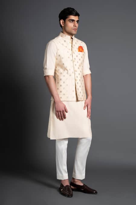 Raghavendra Rathore Jodhpur Beige Chanderi Silk Embroidery Kantha Work Waistcoat Online at Aza Fashions Raghavendra Rathore Jodhpur_Beige Chanderi Silk Embroidery Kantha Work Waistcoat _Online_at_Aza_Fashions
