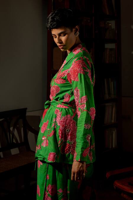 Paulmi And Harsh Green Cotton, Silk Sequins, Zari Full Blooming Print Blazer And Pant Set at Aza Fashions Paulmi And Harsh_Green Cotton, Silk Sequins, Zari Full Blooming Print Blazer And Pant Set _at_Aza_Fashions