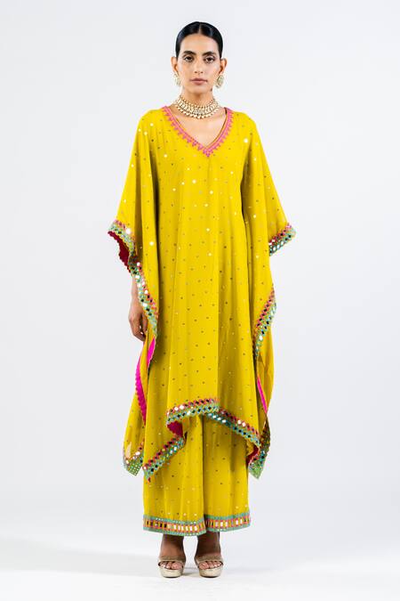 Vvani By Vani Vats Green V-neck Floral Printed Mirror Work Kaftan And Palazzo Set Online at Aza Fashions Vvani By Vani Vats_Green V-neck Floral Printed Mirror Work Kaftan And Palazzo Set _Online_at_Aza_Fashions