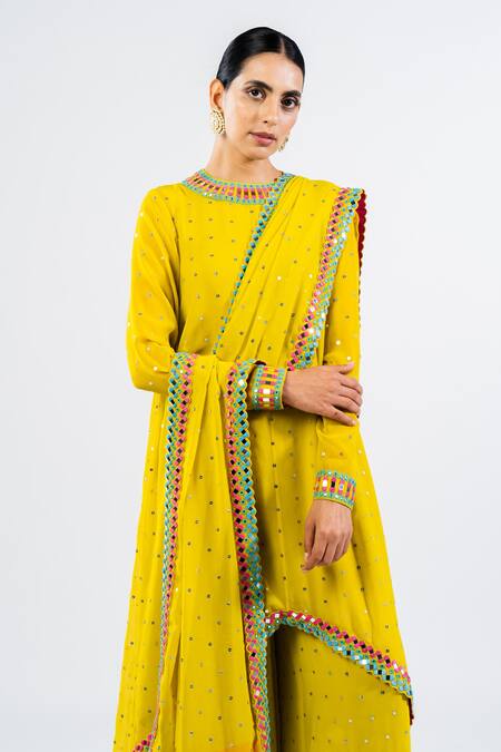 Vvani By Vani Vats Green Georgette, Silk Mirrors, Embroidery Round High Low Hem Kurta Palazzo Set Online at Aza Fashions Vvani By Vani Vats_Green Georgette, Silk Mirrors, Embroidery Round High Low Hem Kurta Palazzo Set _Online_at_Aza_Fashions