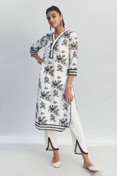 Mulmul_White 100% Pure Mulmul Embroidered And Verlem Kurta Savri Pant Set _Online_at_Aza_Fashions