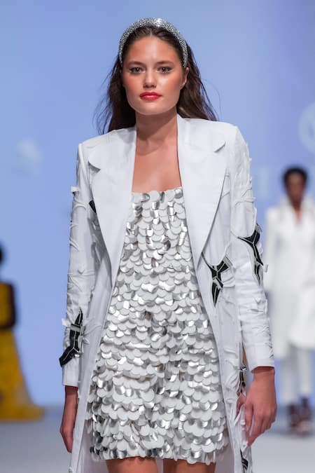 Shop_Vidhi Wadhwani_Off White Twill, Cotton Applique Hawai 3d Work Blazer _Online_at_Aza_Fashions