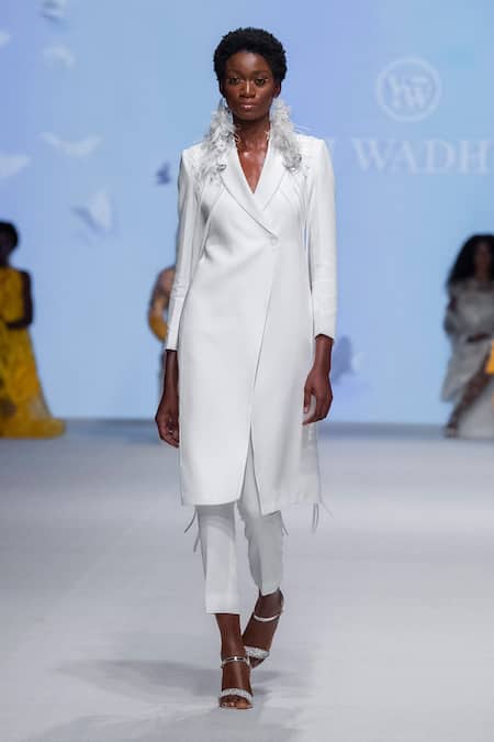Shop_Vidhi Wadhwani_White Crepe Fringe, Cut Work Hawa Applique Blazer _Online_at_Aza_Fashions