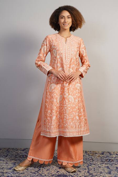 Samant Chauhan_Peach Cotton Silk Embroidered Aari Notched Floral Kurta Set _Online_at_Aza_Fashions