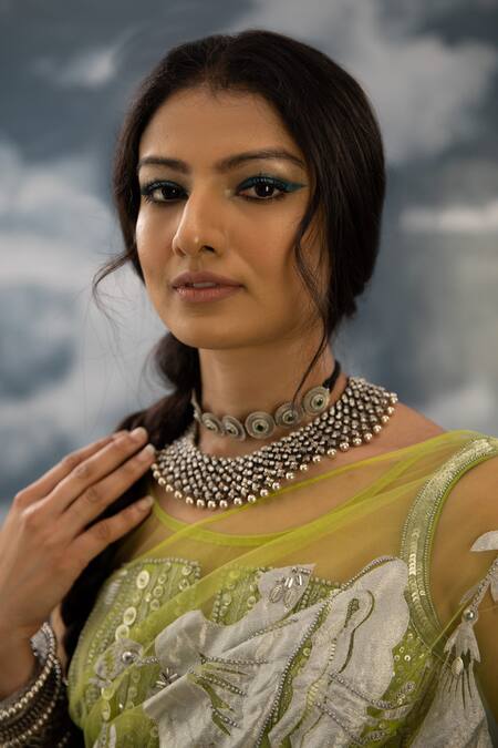 Saksham & Neharicka Green Net Embroidery, Zari, Patchwork Floral Jaal Saree Online at Aza Fashions Saksham & Neharicka_Green Net Embroidery, Zari, Patchwork Floral Jaal Saree _Online_at_Aza_Fashions