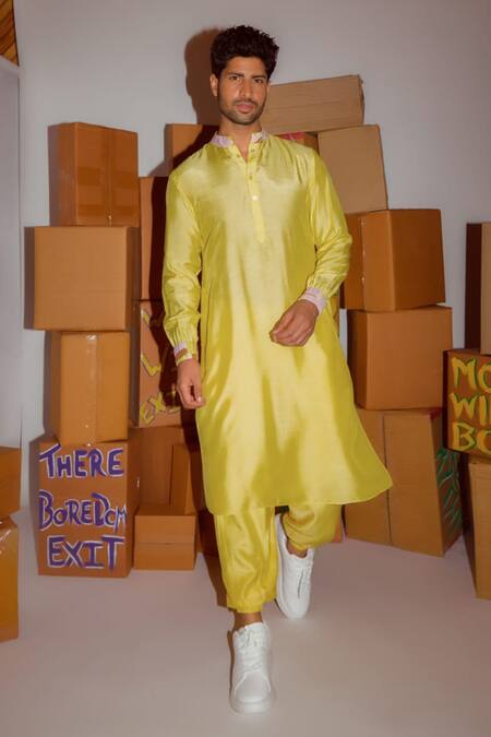 Buy_Nirmooha_Yellow Muslin Embroidery Geometric Printed Cuff Kurta And Joggers Set _Online_at_Aza_Fashions