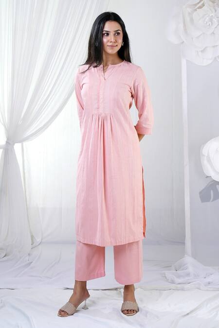 Buy House Of TA-YA Peach Cotton, Chanderi Embroidery Mandarin Collar Floral Printed Kurta Pant Set Online at Aza Fashions Buy_House Of TA-YA_Peach Cotton, Chanderi Embroidery Mandarin Collar Floral Printed Kurta Pant Set _Online_at_Aza_Fashions