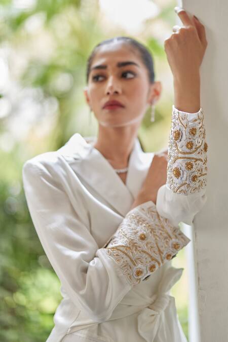 Buy_Betrue_White Modal, Silk Embroidery Collared Wrap Jacket _Online_at_Aza_Fashions