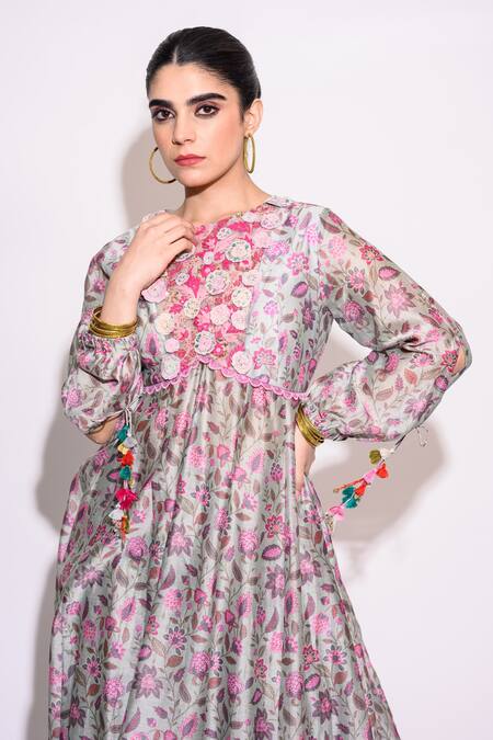 Aangan By Parul_Grey Silk Tassels Crew Neck Floral Embroidered Yoke Kurta And Sharara Set _Online_at_Aza_Fashions