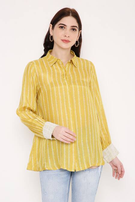 Bha Sha_Yellow Muslin Collared Zein Bandhani Print Shirt _Online_at_Aza_Fashions