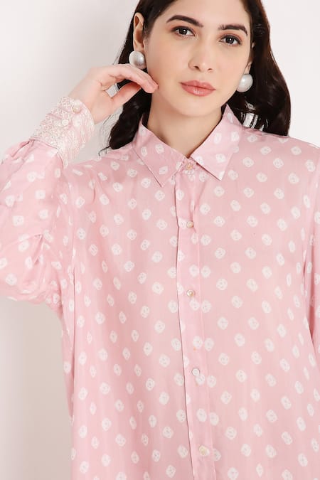 Buy_Bha Sha_Pink Muslin Embroidery Collared Zein Bandhani Print Long Shirt _Online_at_Aza_Fashions