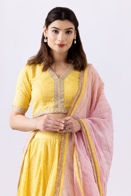 Shop_Abbaran_Yellow Chanderi Embroidery, Gota Patti V-neck Lehenga Set _Online_at_Aza_Fashions