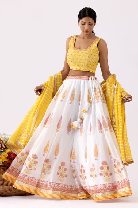Buy_Abbaran_Ivory Chanderi Mirrors, Embroidery, Tassels Round Foil And Block Print Lehenga Set _Online_at_Aza_Fashions