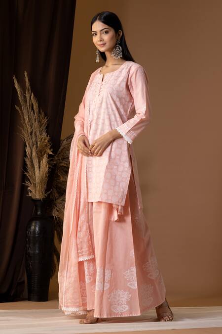 Buy Abbaran Pink Cotton, Chiffon Embroidery Keyhole Neck Floret Pattern Kurta Gharara Set Online at Aza Fashions Buy_Abbaran_Pink Cotton, Chiffon Embroidery Keyhole Neck Floret Pattern Kurta Gharara Set _Online_at_Aza_Fashions