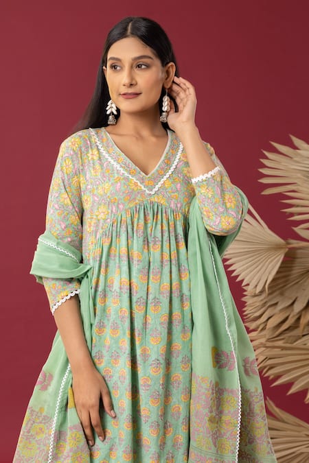 Abbaran_Green Cotton Embroidery V-neck Flower Print Anarkali Palazzo Set _at_Aza_Fashions