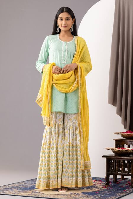 Abbaran_Green Cotton Embroidery, Gota Patti Round Neck Polka Dot Print Kurta Set _Online_at_Aza_Fashions