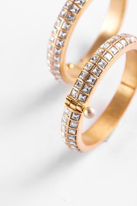 Buy_Zevar King_White Diamonds, Stones Jadau Kundan Bangles - Set Of 2 