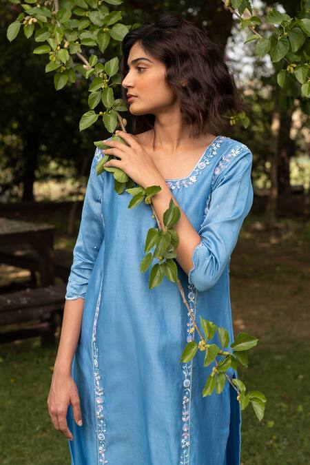 Buy Zoon Blue , Chanderi, Cotton, Organza Embroidery, Beads Panelled Kurta Set Online at Aza Fashions Buy_Zoon_Blue , Chanderi, Cotton, Organza Embroidery, Beads Panelled Kurta Set _Online_at_Aza_Fashions