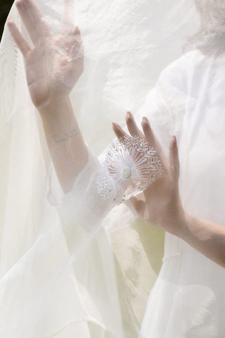 Zoon Off White , Organza, Cotton Chanderi Flared Panelled Anarkali Pant Set at Aza Fashions Zoon_Off White , Organza, Cotton Chanderi Flared Panelled Anarkali Pant Set _at_Aza_Fashions