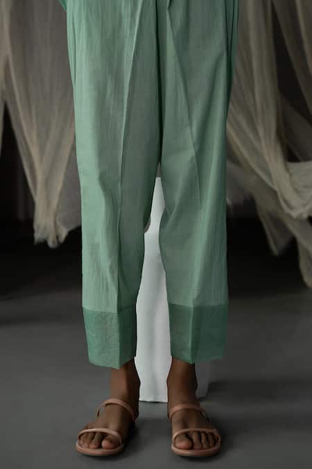 Buy_Zoon_Green Cotton Embroidery V-neck Flower Handblock Print Anarkali With Pant 