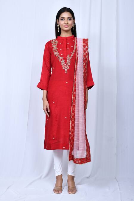 Buy_Adara Khan_Red Floral Embroidered Kurta Set_Online_at_Aza_Fashions