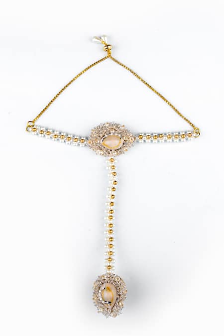 Kanyaadhan By Dhirajaayushi Shell Studded Haathphool 