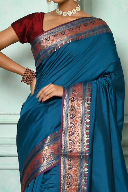 Blue plain kancheepuram silk saree with pink zari pallu - #SareeEnvy -  Aavaranaa