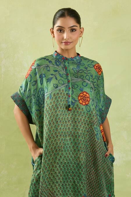 Buy Shraddha Rambhia Green Silk Mandarin Collar Floral Printed Gajji Dress Buy_Shraddha Rambhia_Green Silk Mandarin Collar Floral Printed Gajji Dress