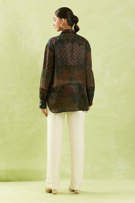 Shop Shraddha Rambhia Black Gajji Silk Printed Floral Mughal Shirt Collar at Aza Fashions Shop_Shraddha Rambhia_Black Gajji Silk Printed Floral Mughal Shirt Collar _at_Aza_Fashions