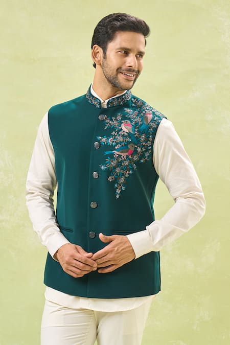 RNG Safawala Wildlife Embroidered Bundi 