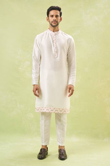 Shop_Rng Safawala_Off White Silk Sequins, Embroidery Bundi Kurta Set 