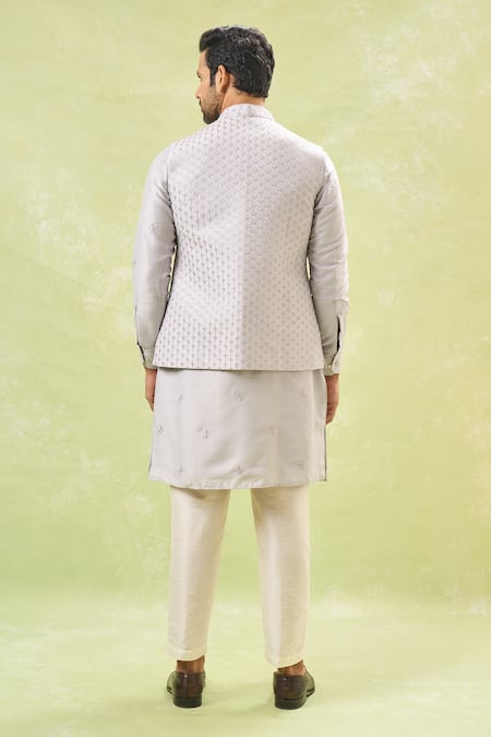 Shop Rng Safawala Gray Silk, , Satin Sequins, Embroidery Grey Bundi And Kurta Set at Aza Fashions Shop_Rng Safawala_Gray Silk, , Satin Sequins, Embroidery Grey Bundi And Kurta Set _at_Aza_Fashions