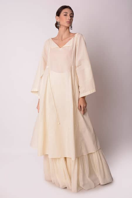 Buy_Shwetanga_White Organic And Gota Patti & Floral Lace Round Kurta Sharara Set _Online_at_Aza_Fashions