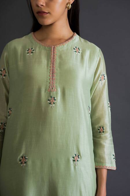 Shop Shikha Mehta Green Chanderi Round Kurta Set Online at Aza Fashions Shop_Shikha Mehta_Green Chanderi Round Kurta Set _Online_at_Aza_Fashions