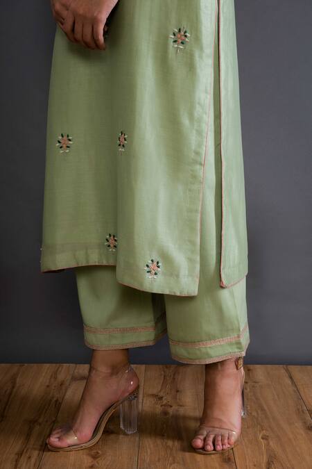 Shikha Mehta Green Chanderi Round Kurta Set Online at Aza Fashions Shikha Mehta_Green Chanderi Round Kurta Set _Online_at_Aza_Fashions