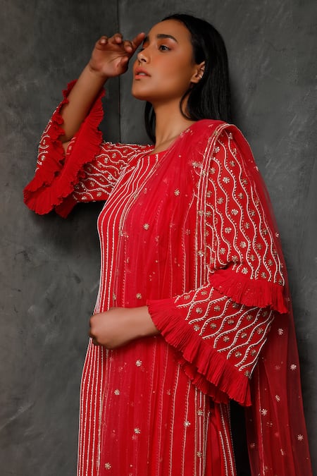Seema Thukral_Pink Pure Georgette Square Neck Embroidered Kurta Set _at_Aza_Fashions
