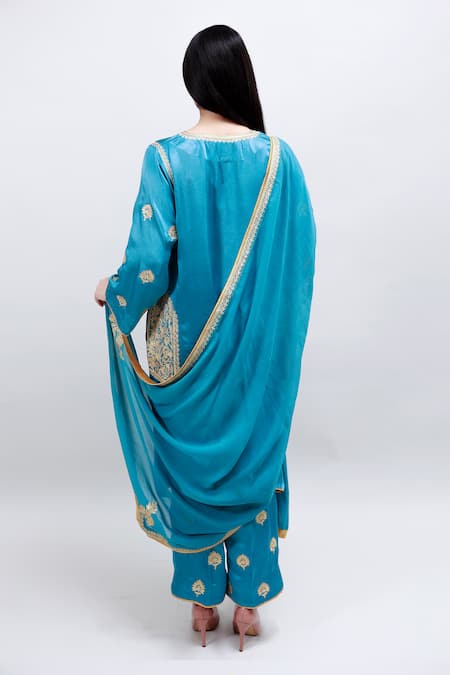 Shop Daljit Sudan Blue German Satin And Georgette Tilla & Aari V Embroidered Phiran Kurta Pant Set at Aza Fashions Shop_Daljit Sudan_Blue German Satin And Georgette Tilla & Aari V Embroidered Phiran Kurta Pant Set _at_Aza_Fashions