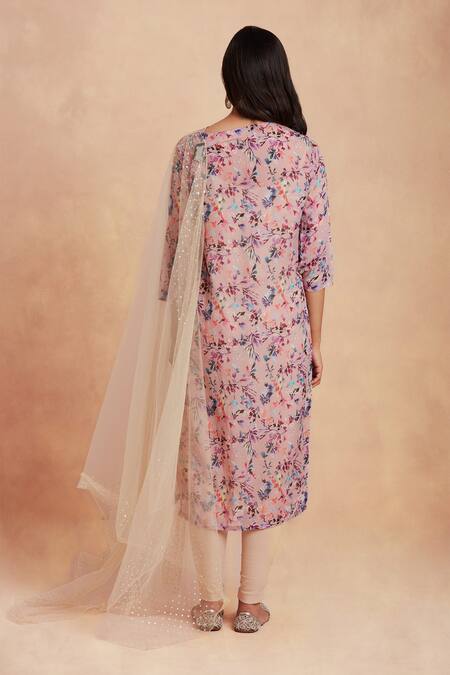 Shop Sanjhana Pink Chiffon Printed Kurta Set at Aza Fashions Shop_Sanjhana_Pink Chiffon Printed Kurta Set_at_Aza_Fashions