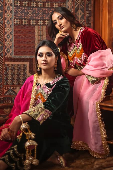 Shop_Negra Elegante_Green Silk Velvet, Dupatta Organza Pearl, Hand Embroidered Phiran And Salwar Set_Online_at_Aza_Fashions