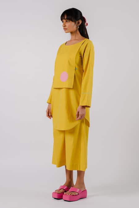Tussah By Siddhi Shah Yellow Cotton Threadwork Round Front Flap Tunic With Culottes Online at Aza Fashions Tussah By Siddhi Shah_Yellow Cotton Threadwork Round Front Flap Tunic With Culottes _Online_at_Aza_Fashions
