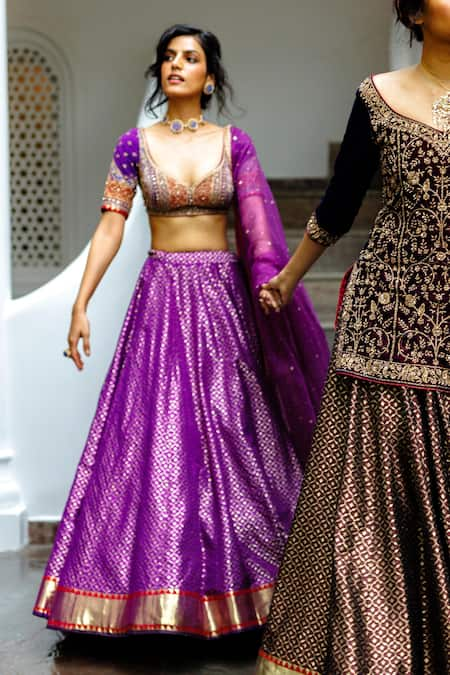 RI.Ritu Kumar Banaras Woven Silk Bridal Lehenga Set 