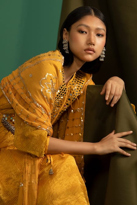 Buy_5elements_Yellow Chanderi Silk Tissue Embellishment Mirror And Stripe Pattern Anarkali Set _Online_at_Aza_Fashions