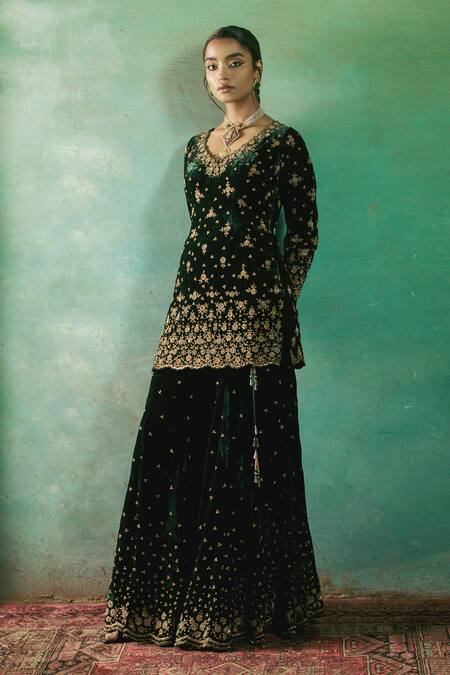 Buy_Sureena Chowdhri_Green Silk Velvet Embroidery Zardozi And Aari V Neck Kuhu Kurta Gharara Set_Online_at_Aza_Fashions