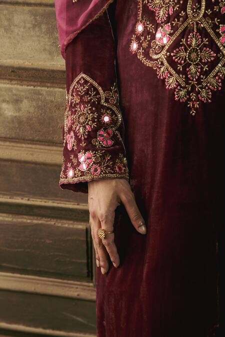 Shop_Sureena Chowdhri_Maroon Amir Silk Velvet Kurta Churidar Set_Online_at_Aza_Fashions