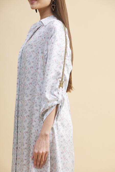 Zeel Doshi_White Silk Spread Collar Printed Tunic  _at_Aza_Fashions