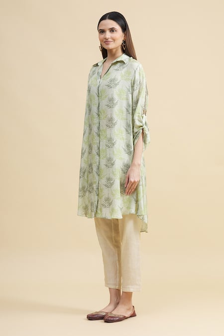 Zeel Doshi_Green Silk Spread Collar Printed Tunic  _Online_at_Aza_Fashions